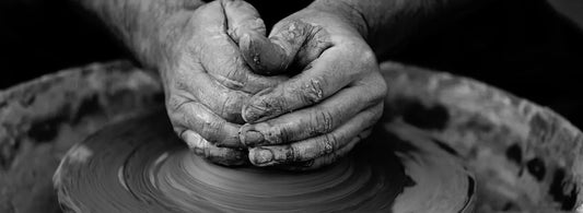 Die Herkunft und Herstellung von Keramik in China: Eine Geschichte von Qualität und Handwerkskunst - Töpferkunst | Steingut Geschirrsets