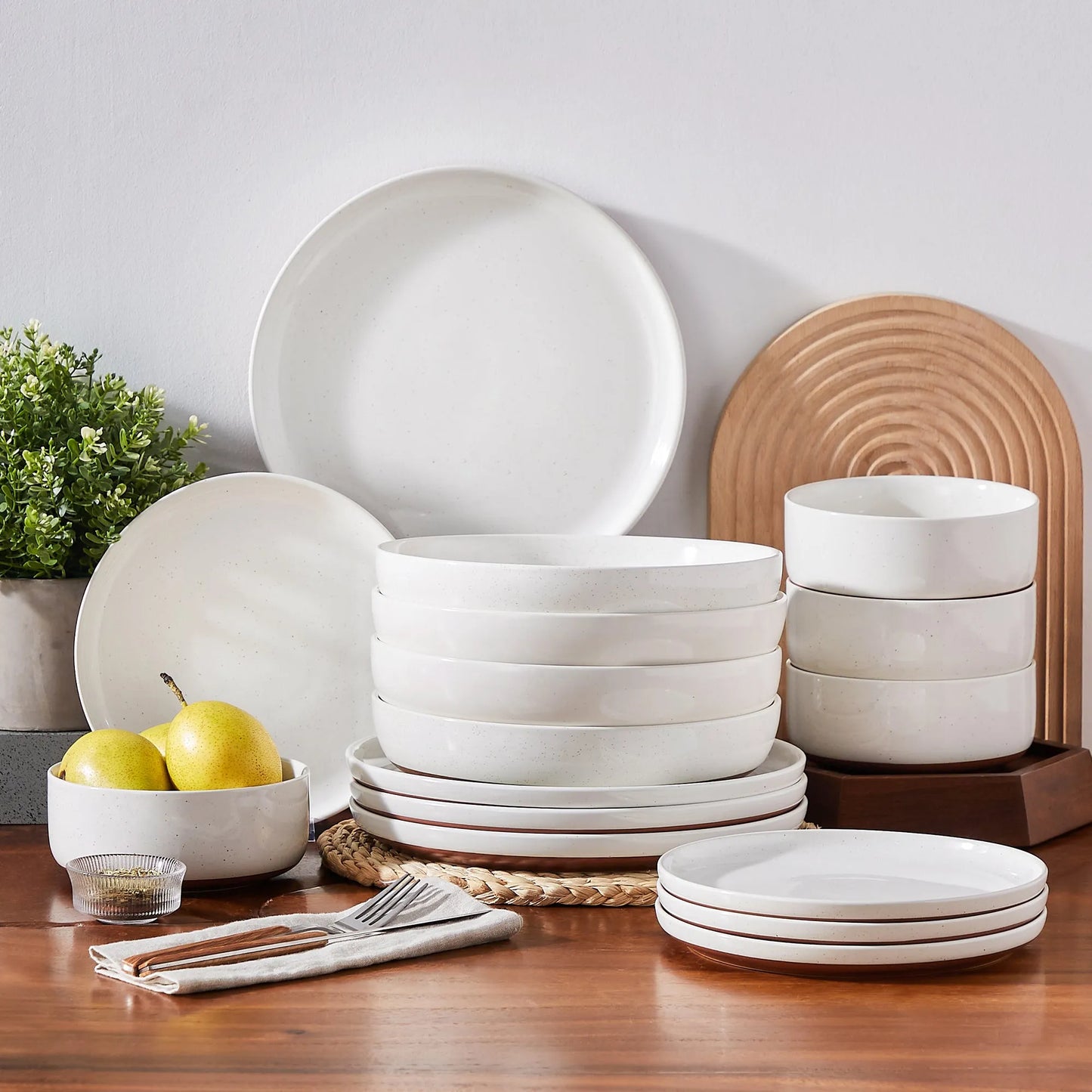 "Ivory - Pure" Kollektion | 16/24/32/48-tlg. Geschirr Set | Weiß, braun | Steingut - Töpferkunst | Steingut Geschirrsets
