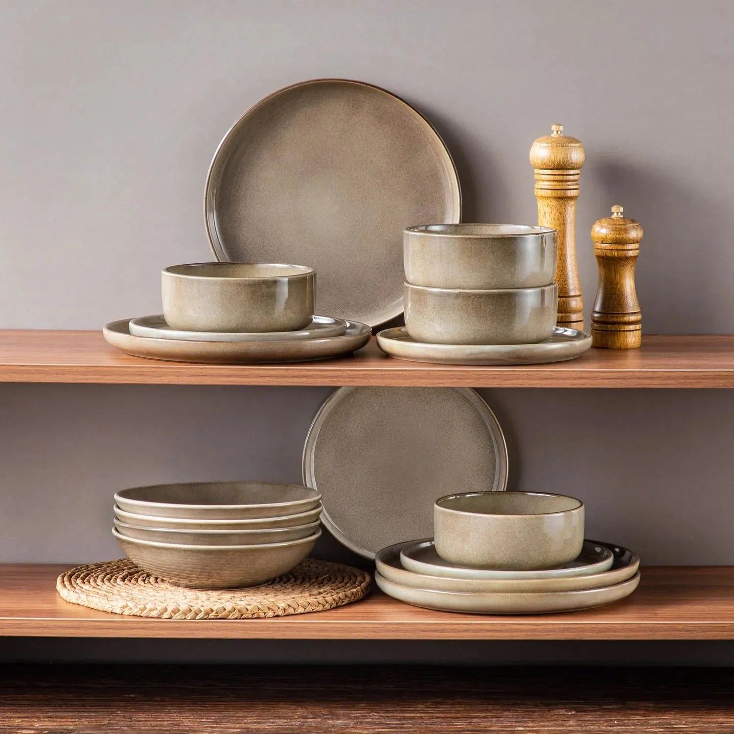 "Chic" Kollektion | 16-tlg. Geschirr Set | Braun | Steingut - Töpferkunst | Steingut Geschirrsets