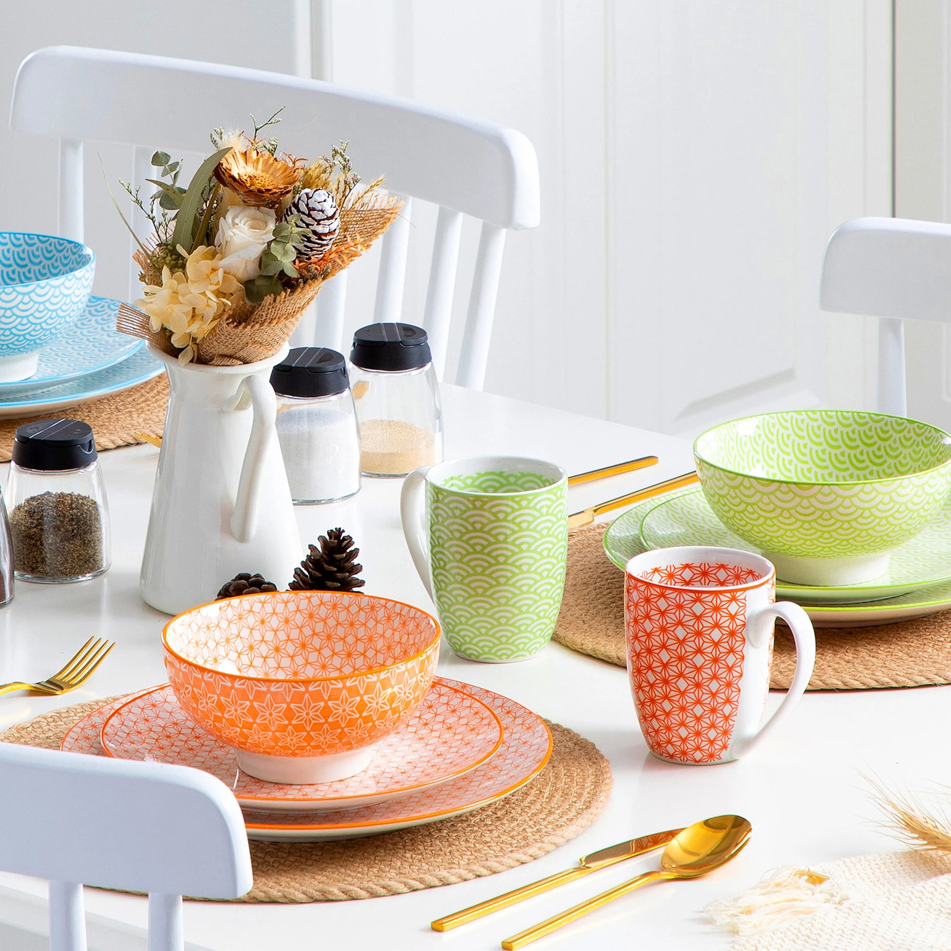 "Japan" Kollektion | Geschirr Set | 16, 32, 48-tlg. | Bunt | Porzellan - Töpferkunst | Steingut Geschirrsets