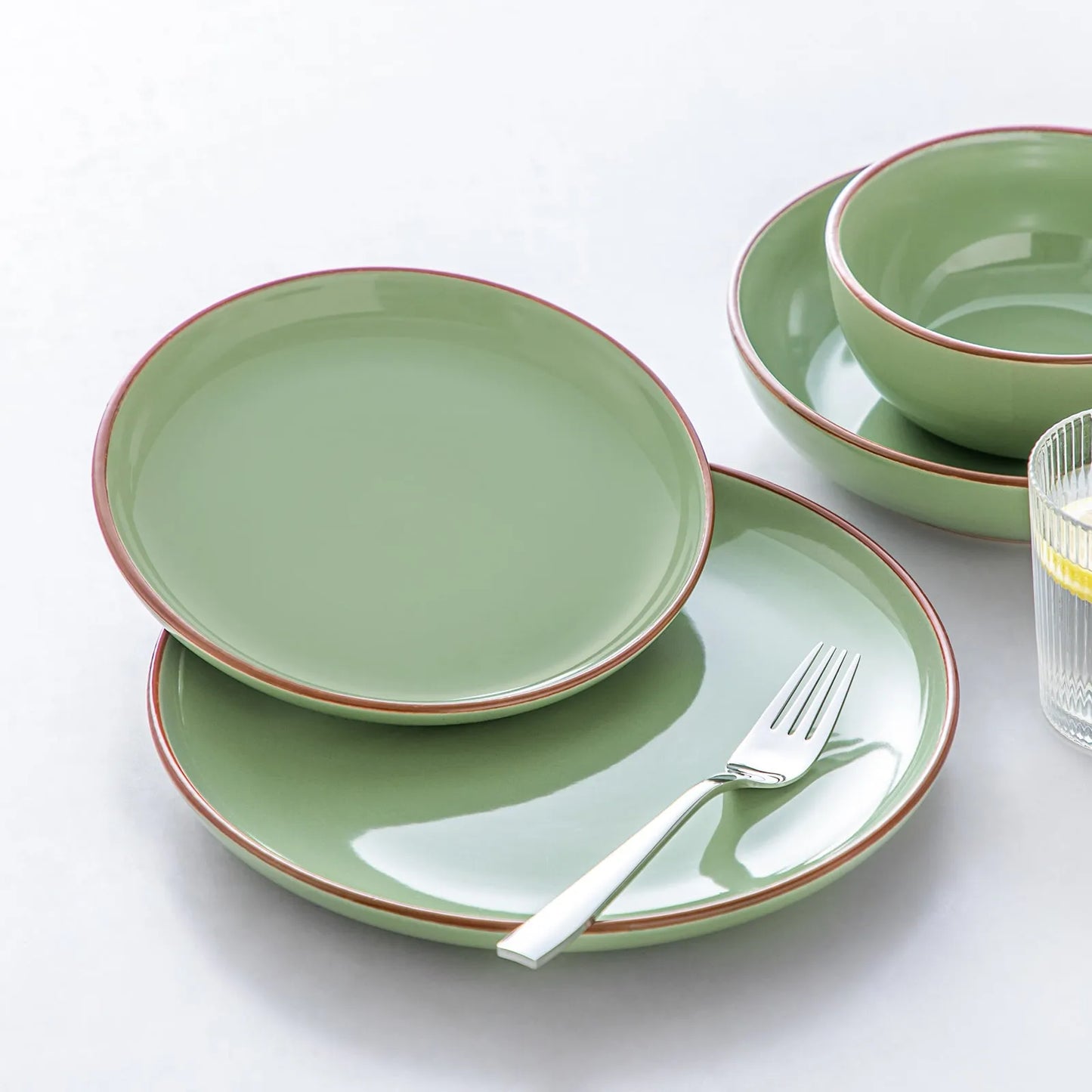 "Sereno" Kollektion | Geschirr Set 16/32/48-tlg. | grün | Steingut - Töpferkunst | Steingut Geschirrsets