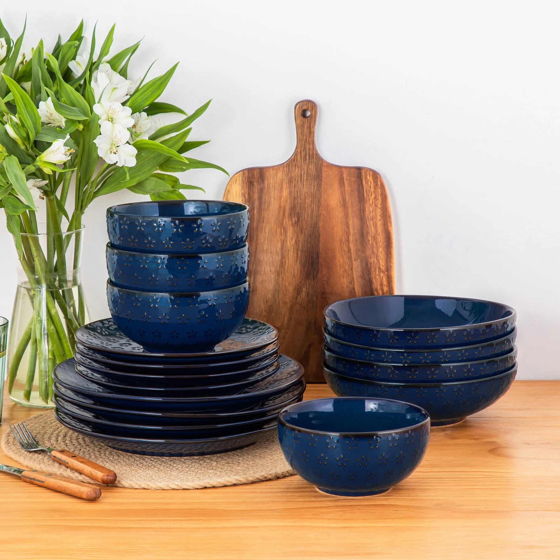"Zen" Kollektion | 16/32/48-tlg. Geschirr Set | Blau | Steingut - Töpferkunst | Steingut Geschirrsets