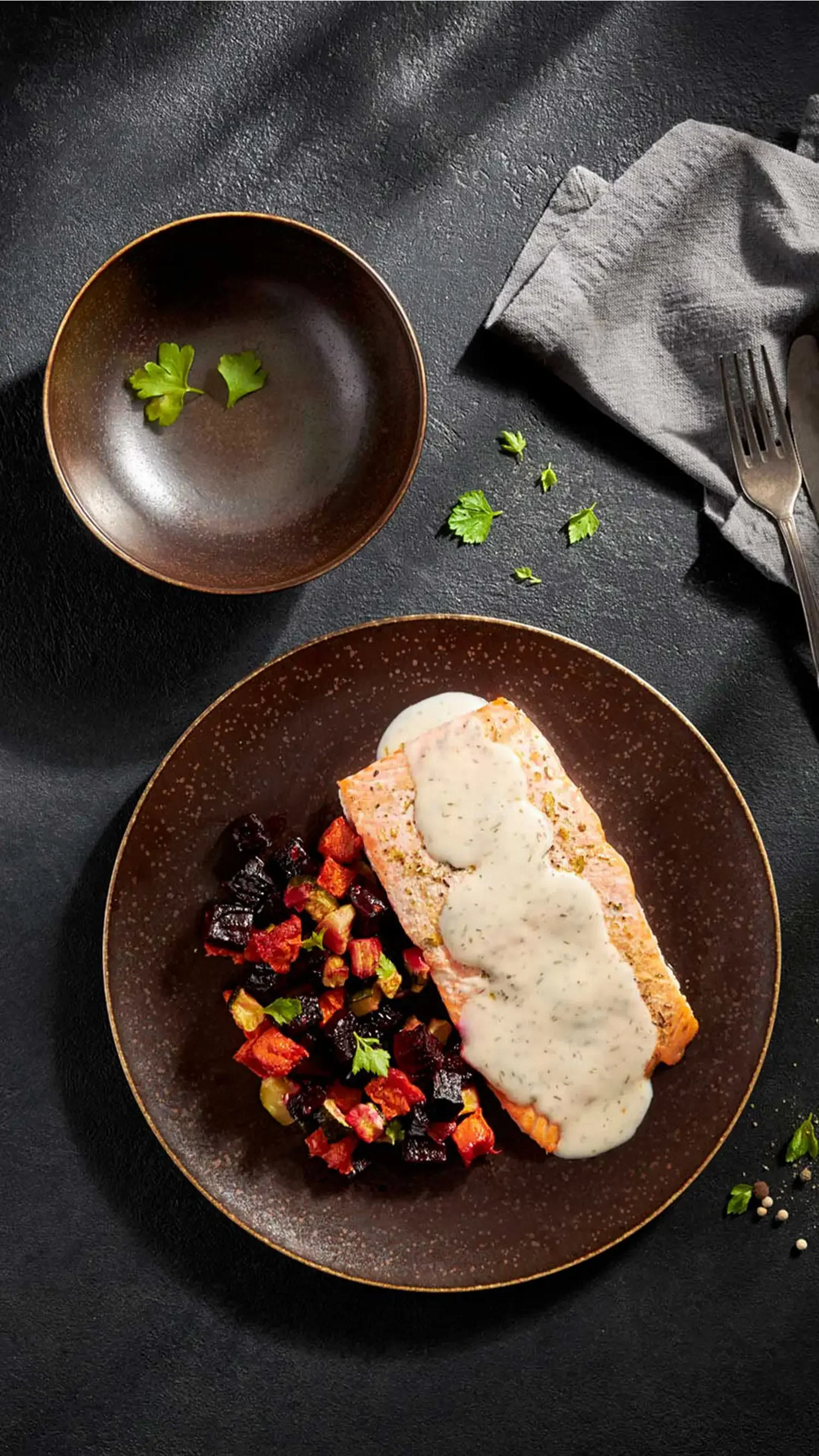 Forte flat plate | 4-piece | Black / Brown | Porcelain | Made in Portugal