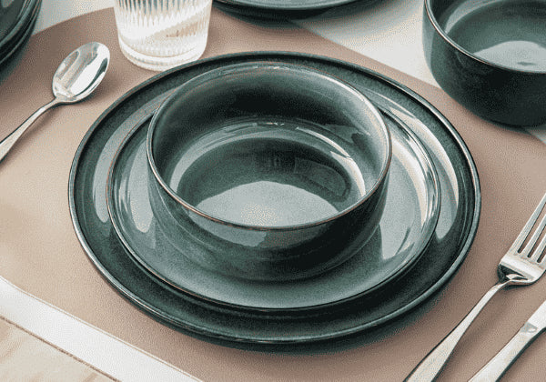 Kollektion Color - Pure in der Farbe grün. Jetzt online bei Töpferkunst kaufen.