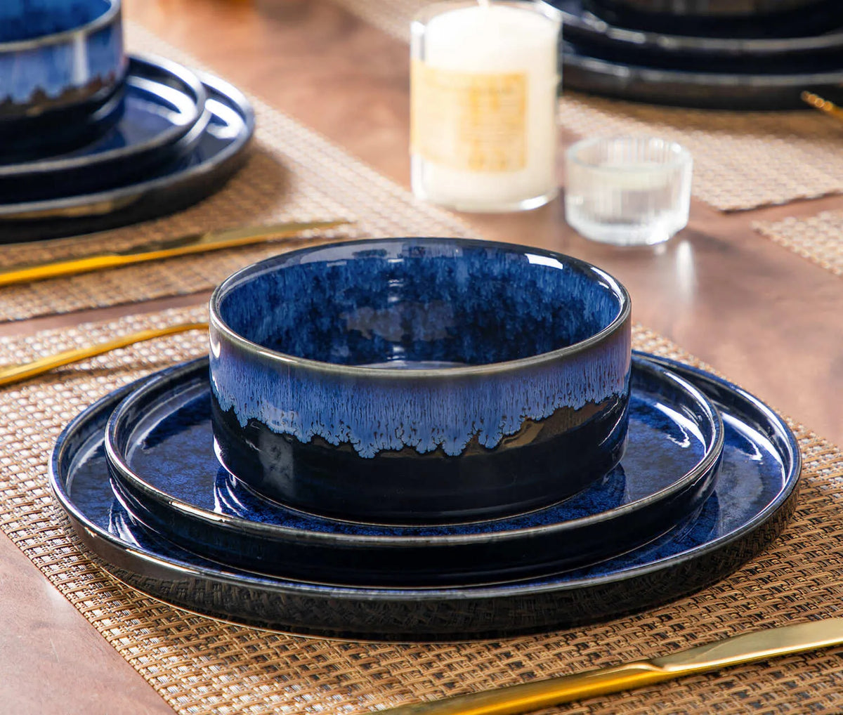 Color Pure blau Tafelservice – Töpferkunst