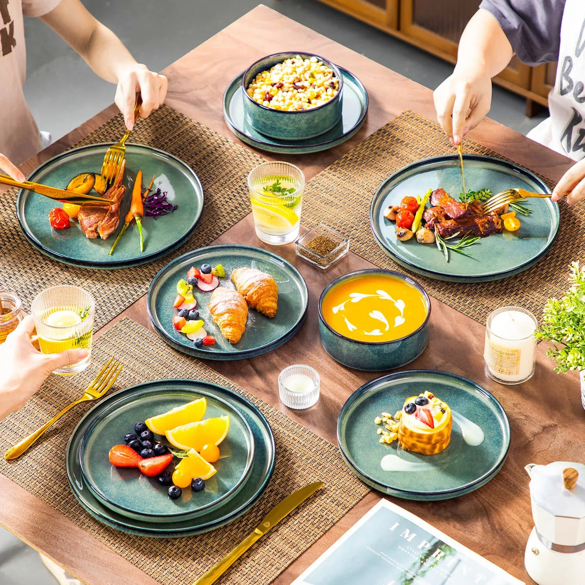 Color green dinner service – Töpferkunst