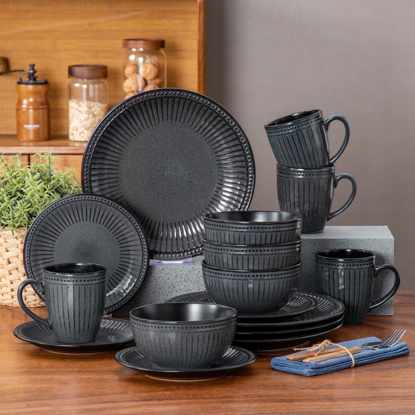 "Noble" Collection | 16/32/48-piece Dinnerware Set | Dark Grey | Stoneware